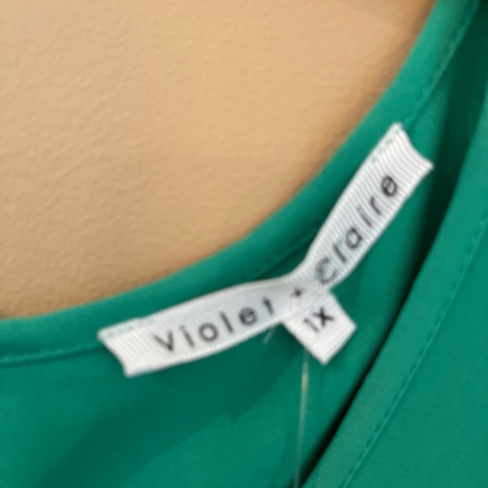 Shirt - Picture 2 of 3